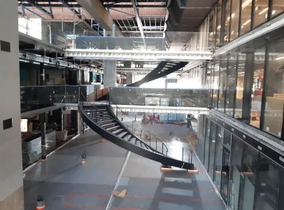 escaliers metallique à Vouillé près de Poitiers dans la Vienne 86