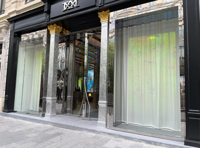 portes metalliques à Vouillé près de Poitiers dans la Vienne 86