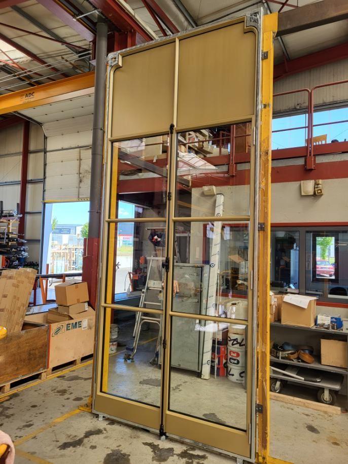 130 ch&acirc;ssis thermolaqu&eacute;s bross&eacute;s